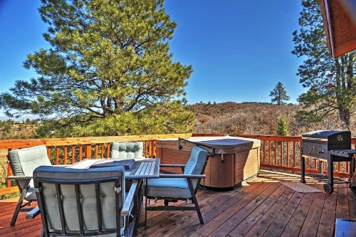 Pagosa Springs Apartment - Hot Tub and Spacious Deck - image 6