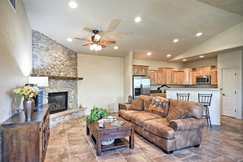 Cozy Pagosa Home with Mtn Lake and Golf Course View! - image 11