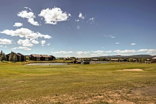 Cozy Pagosa Home with Mtn Lake and Golf Course View! - image 6