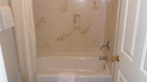 Deluxe Inn Palacios - image 11