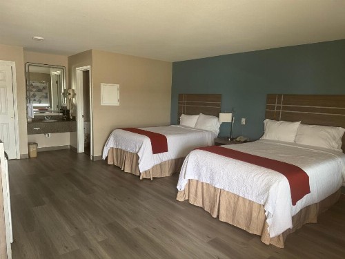 Deluxe Inn Palacios - image 14