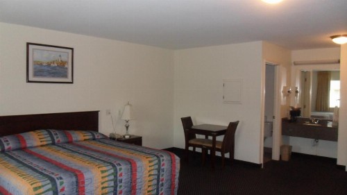 Deluxe Inn Palacios - image 2