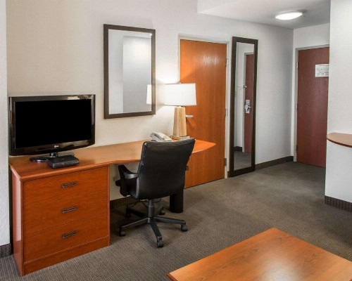 Sleep Inn & Suites Palatka North - image 18