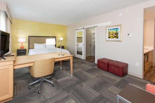 Hampton Inn - Palatka - image 39