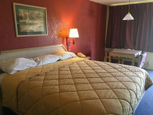 Texann Motel - image 30