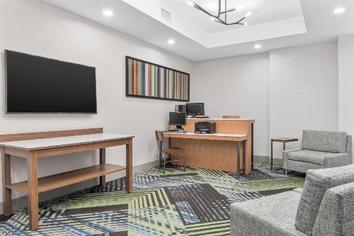 Holiday Inn Express Hotel & Suites Palm Bay an IHG Hotel - image 32