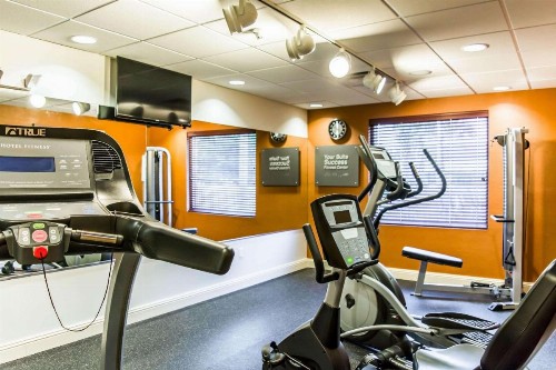 Comfort Suites Palm Bay - Melbourne - image 10
