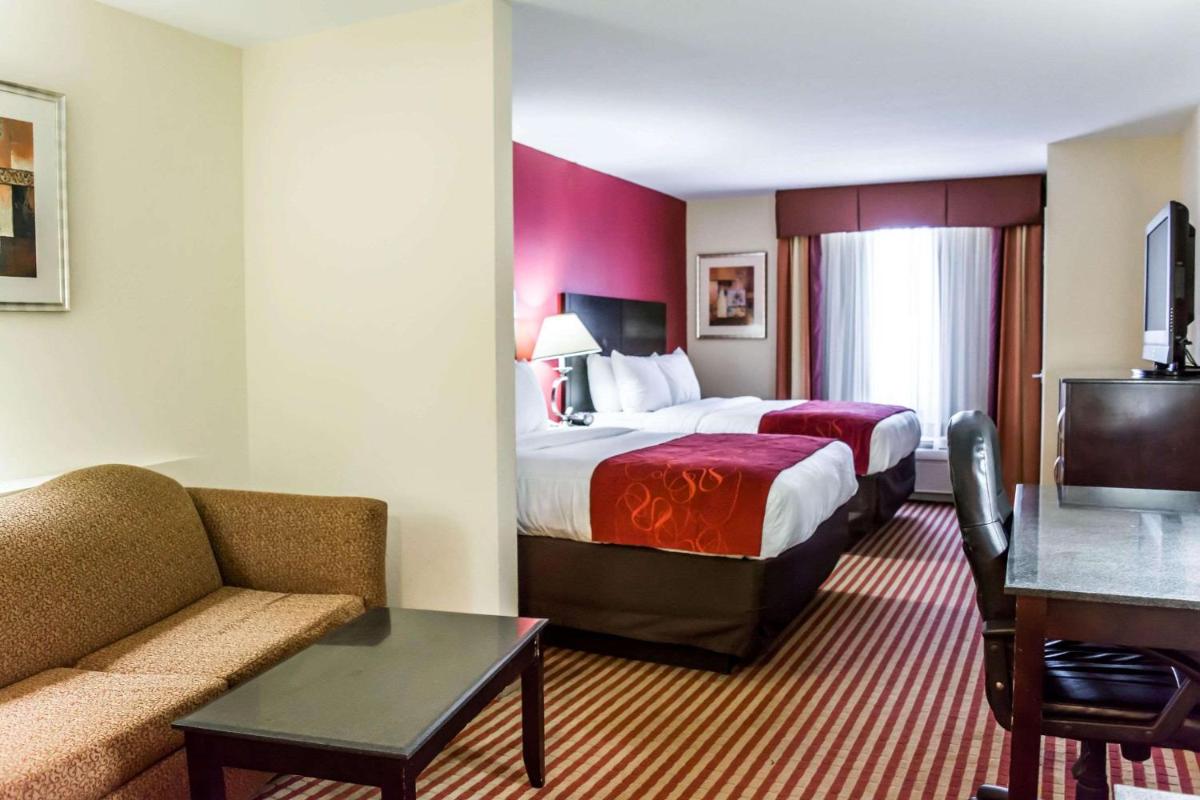 Comfort Suites Palm Bay - Melbourne - image 2