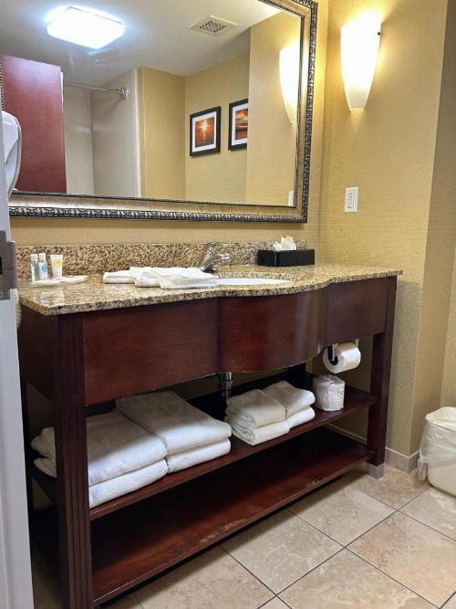 Comfort Suites Palm Bay - Melbourne - image 20