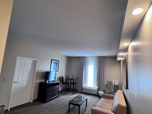 Quality Inn Palm Bay - Melbourne I-95 - image 22