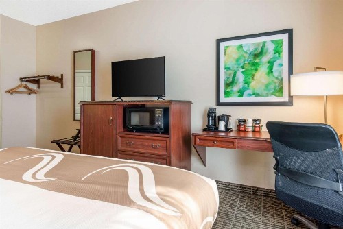 Quality Inn Palm Bay - Melbourne I-95 - image 6