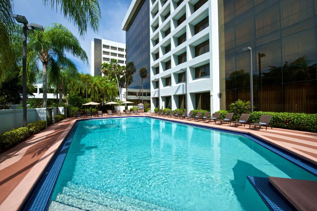 Embassy Suites by Hilton Palm Beach Gardens PGA Boulevard - main image