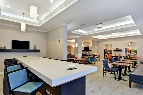 Hampton Inn Palm Beach Gardens - image 13