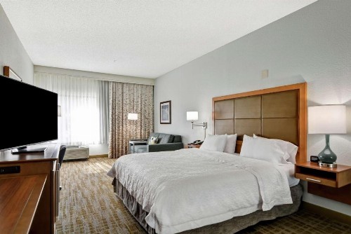 Hampton Inn Palm Beach Gardens - image 24