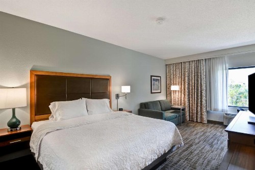 Hampton Inn Palm Beach Gardens - image 34