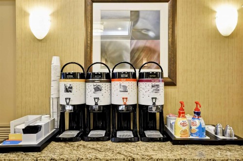 Hampton Inn Palm Beach Gardens - image 37