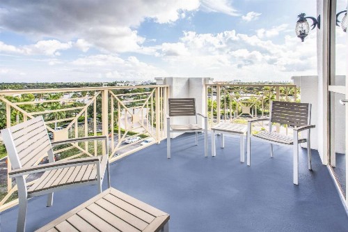 Hilton Garden Inn Palm Beach Gardens - image 22