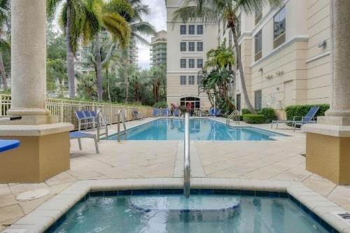 Hilton Garden Inn Palm Beach Gardens - image 29