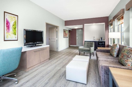 Hilton Garden Inn Palm Beach Gardens - image 34