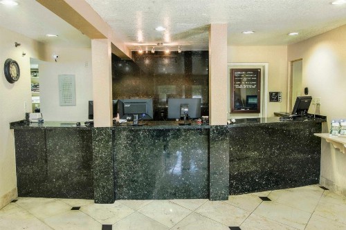 Inn of America - image 11
