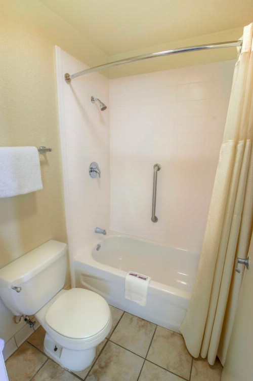 Inn of America - image 13