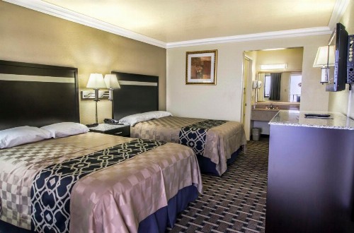 Inn of America - image 2