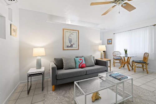 Sunshine shores boutique apartments - image 10