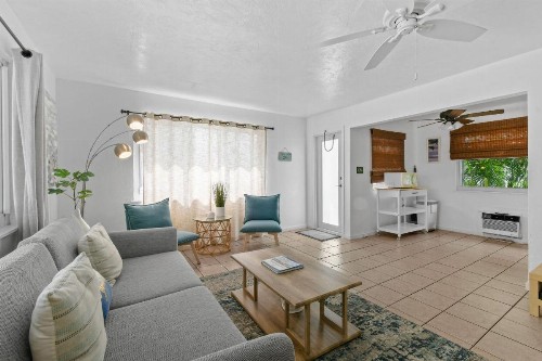 Sunshine shores boutique apartments - image 11