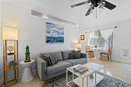 Sunshine shores boutique apartments - image 41