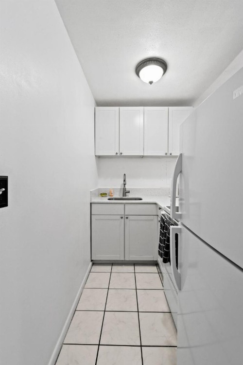 Sunshine shores boutique apartments - image 8
