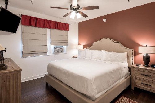 Palm Beach Historic Inn - image 16