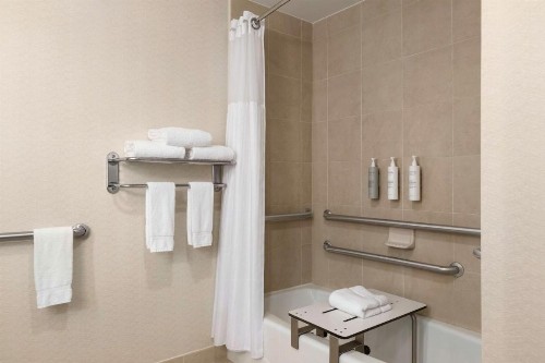 Hilton Garden Inn Palm Coast Town Center - image 16