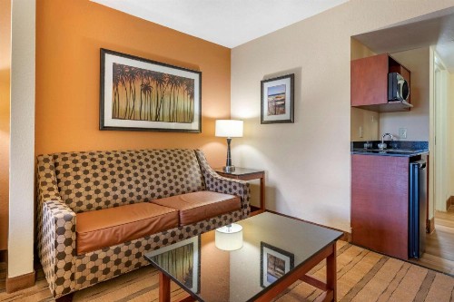 Best Western Plus Flagler Beach Area Inn & Suites - image 18