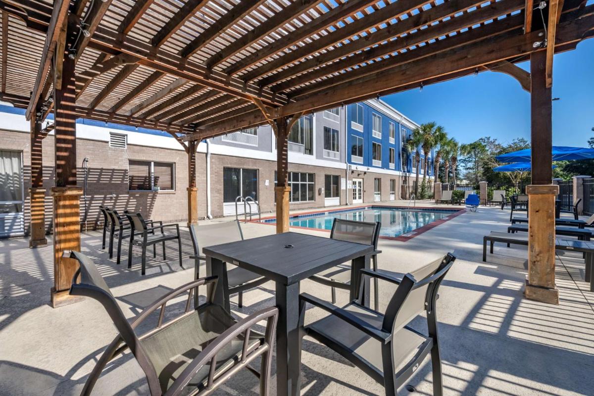 Best Western Plus Flagler Beach Area Inn & Suites - image 7