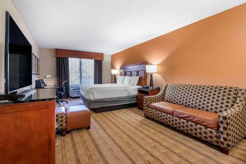 Best Western Plus Flagler Beach Area Inn & Suites - image 8