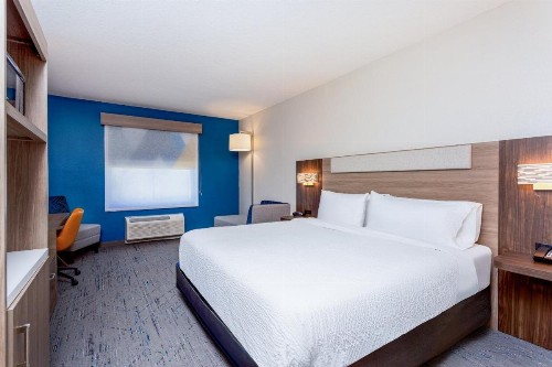 Days Inn by Wyndham Palm Coast - image 18