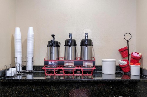 Red Roof Inn PLUS+ Palm Coast - image 3