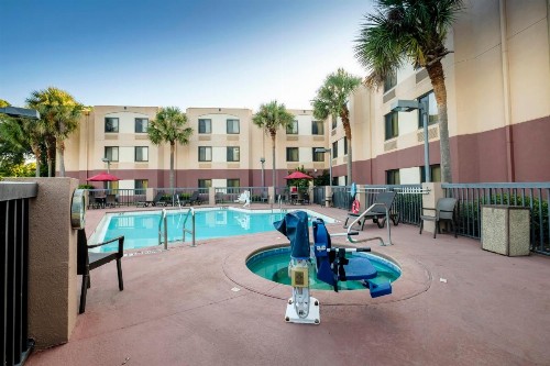 Red Roof Inn PLUS+ Palm Coast - image 9