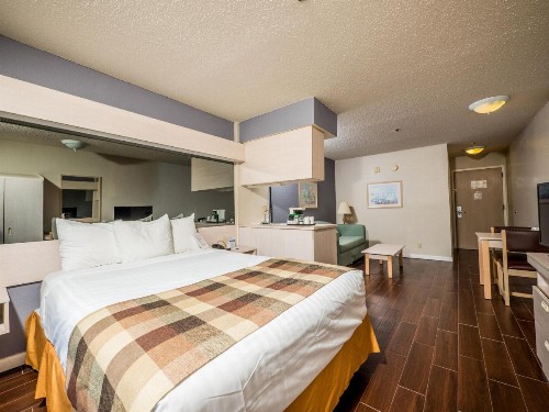 Microtel Inn & Suites Palm Coast - image 19