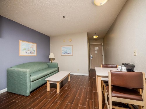 Microtel Inn & Suites Palm Coast - image 20