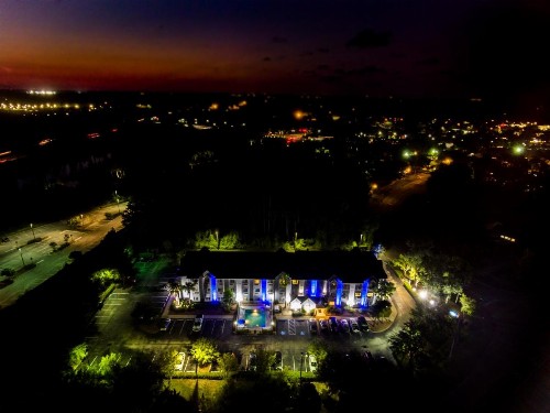 Microtel Inn & Suites Palm Coast - image 25