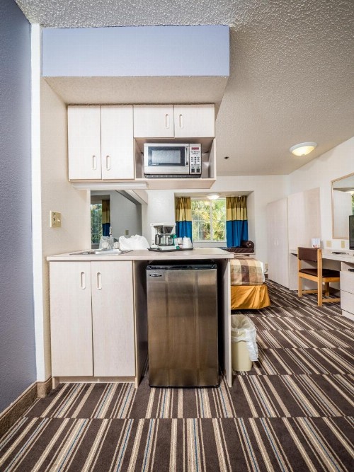 Microtel Inn & Suites Palm Coast - image 32