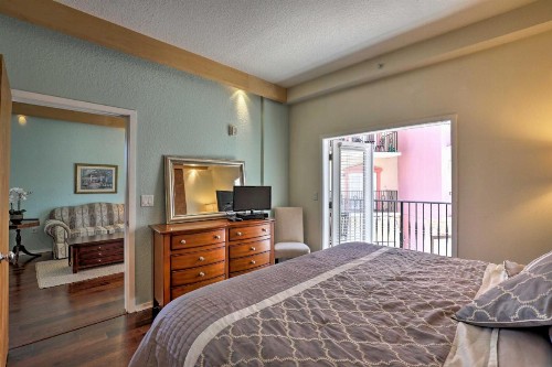 Palm Coast Condo with Balcony in European Village! - image 4