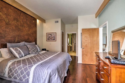 Palm Coast Condo with Balcony in European Village! - image 8