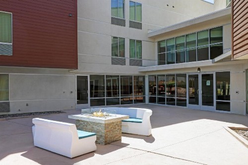 SpringHill Suites by Marriott Palm Desert - image 25