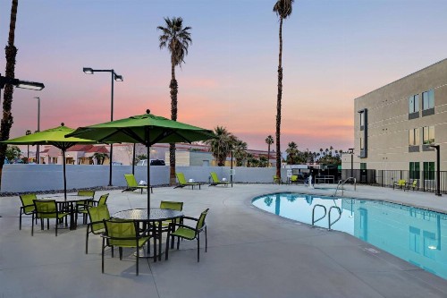 SpringHill Suites by Marriott Palm Desert - image 31