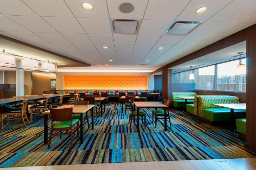 Fairfield Inn & Suites by Marriott Palm Desert - image 16