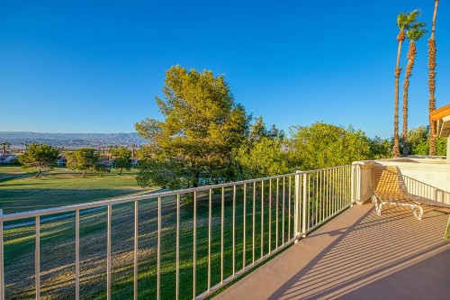 Royale Retreat - image 7