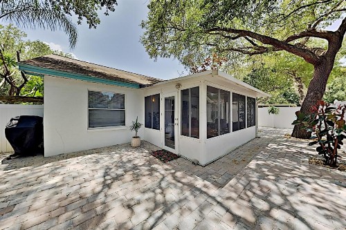 1465 Brier Home Home - image 5