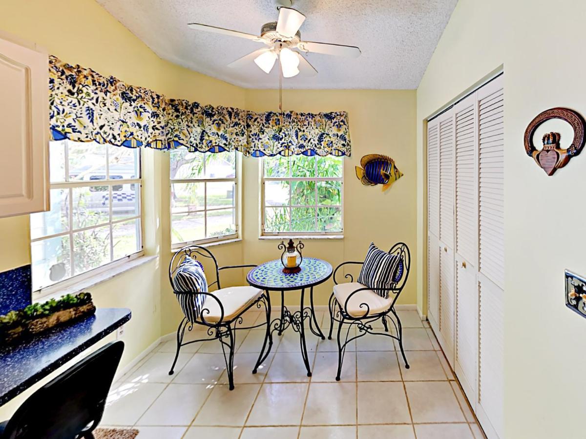 1465 Brier Home Home - image 7